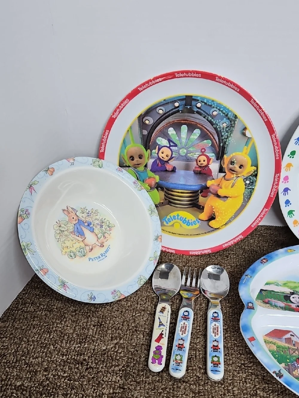 Vintage Kids Plates 8pc Lot Thomas Tank Looney Tunes Peter Rabbit Barney 90s